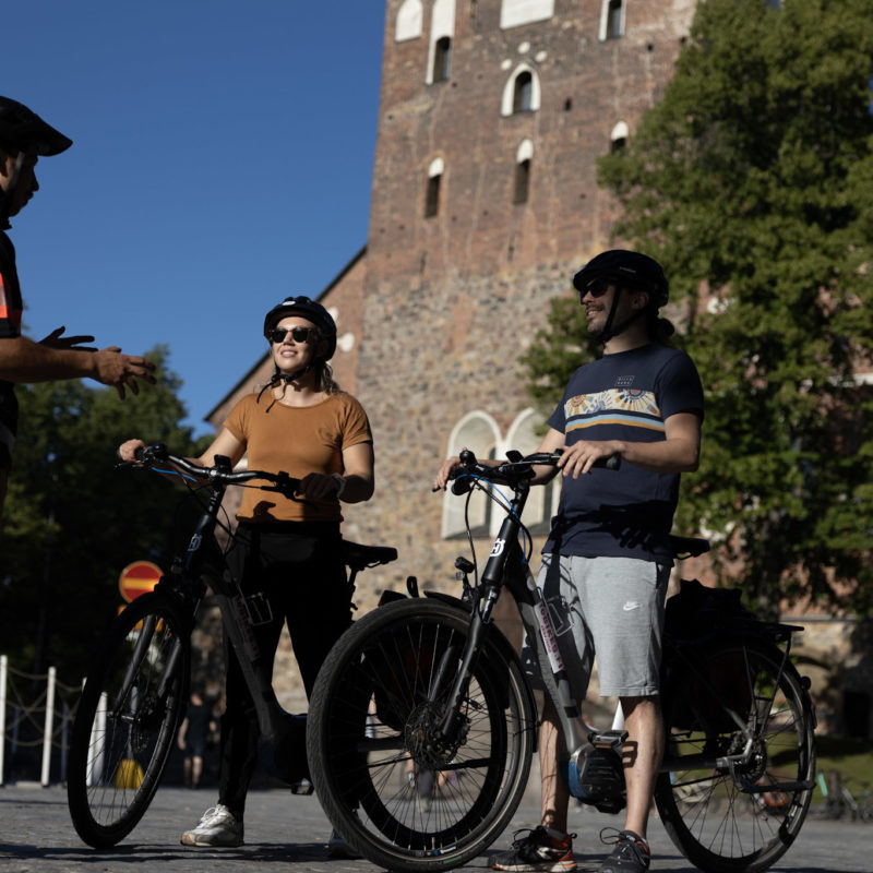 Sähköpyörän vuokraus Turussa - 10bikes sähköpyörävuokraamo