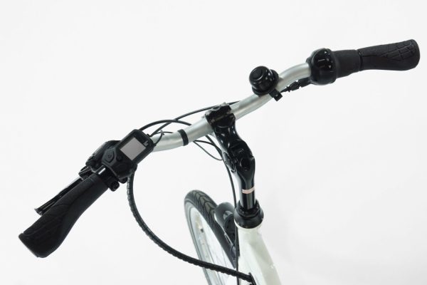 Helkama E7 7v 28″ matalarunkoinen sähköpyörä - Image 2