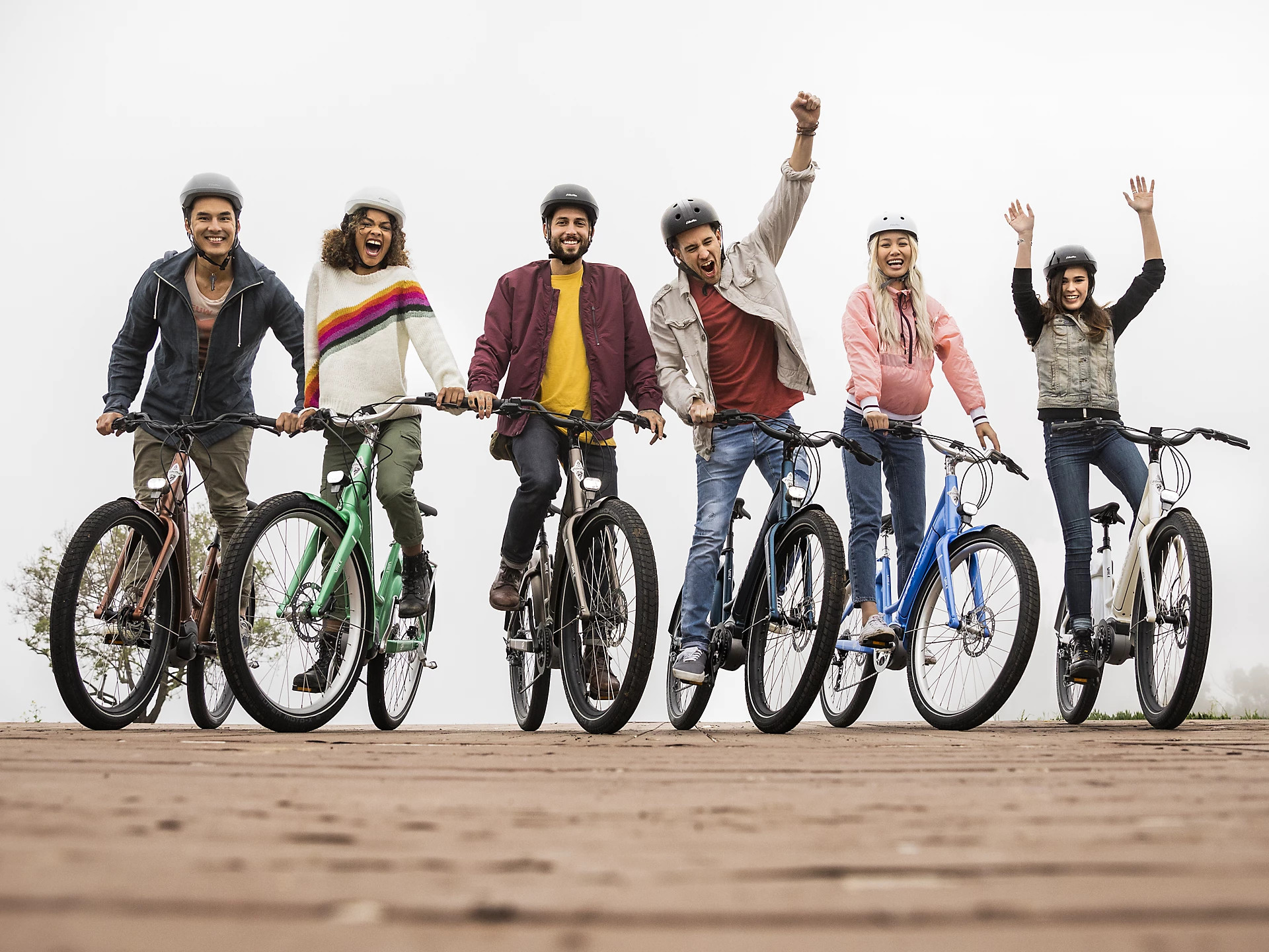 Electra Vale Go! Metalli/harmaa matalarunkoinen sähköpyörä - Image 3